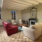 Manoir Des Rosiers Noyant-la-Plaine