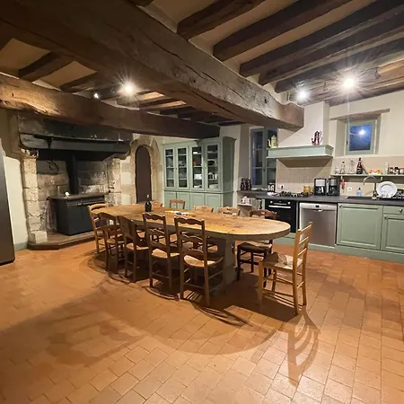 Дом отдыха Manoir Des Rosiers *
